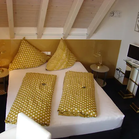 Bella Casa דירה *